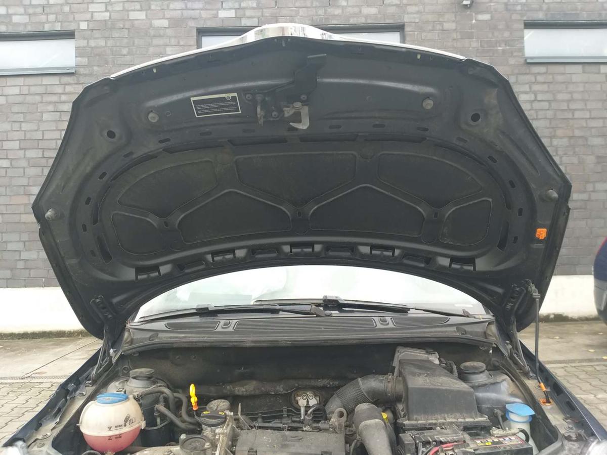 Skoda Fabia 2 5J original Motorhaube LF8J Anthrazitgrau Bj.2009